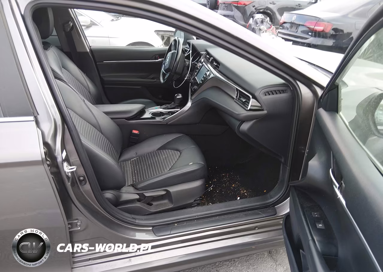 2020 Toyota Camry Se VIN:4T1G11AKXLU949095 - 5