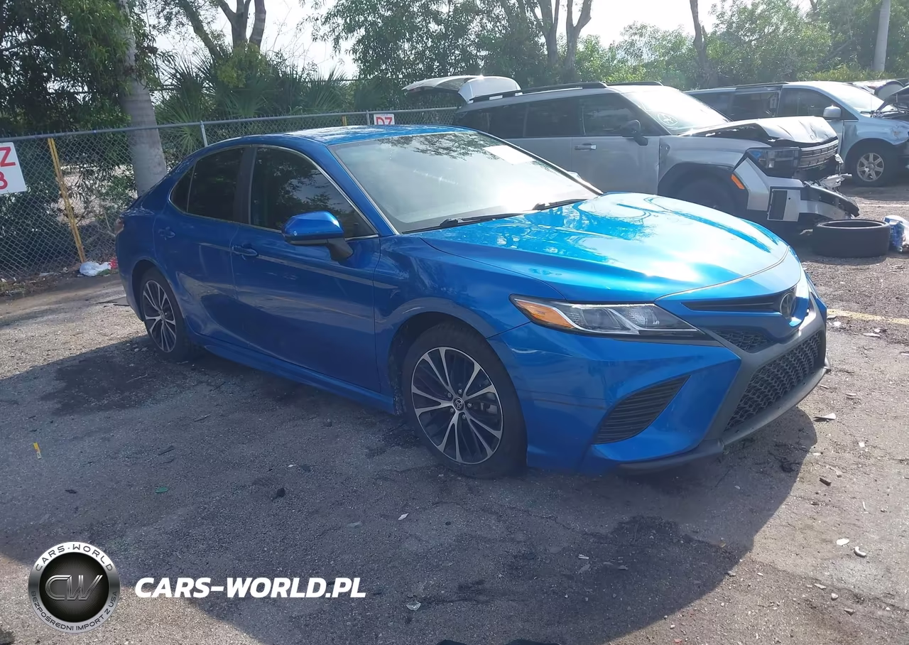 2020 Toyota Camry Se