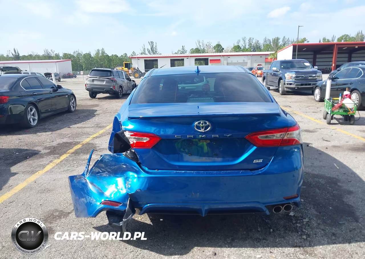 2020 Toyota Camry Se VIN:4T1G11AK2LU394675 - 15