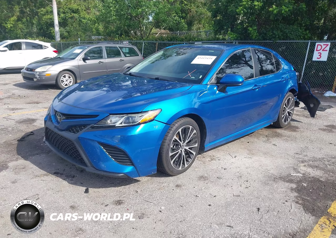2020 Toyota Camry Se VIN:4T1G11AK2LU394675 - 2