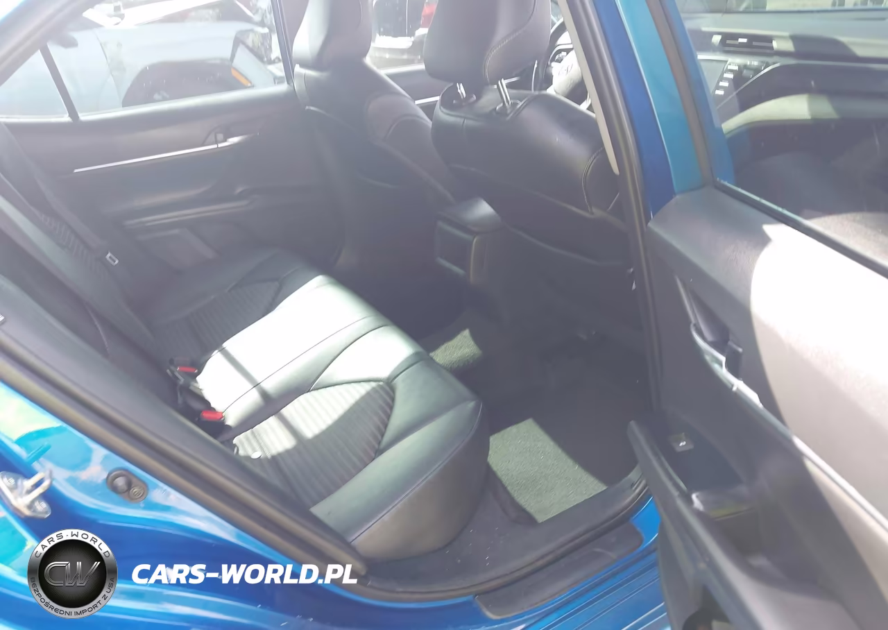2020 Toyota Camry Se VIN:4T1G11AK2LU394675 - 8