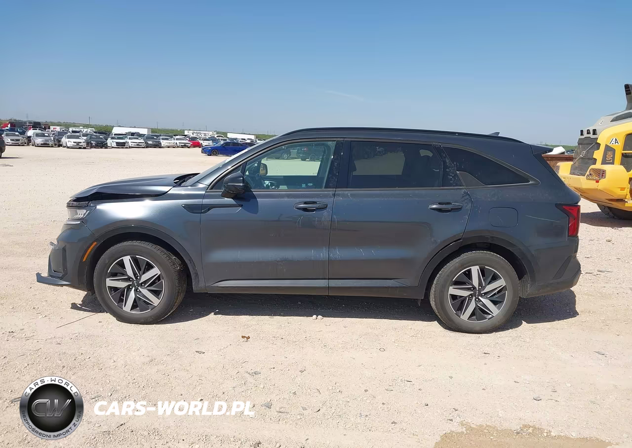 2023 Kia Sorento S VIN:5XYRL4LCXPG240639 - 13