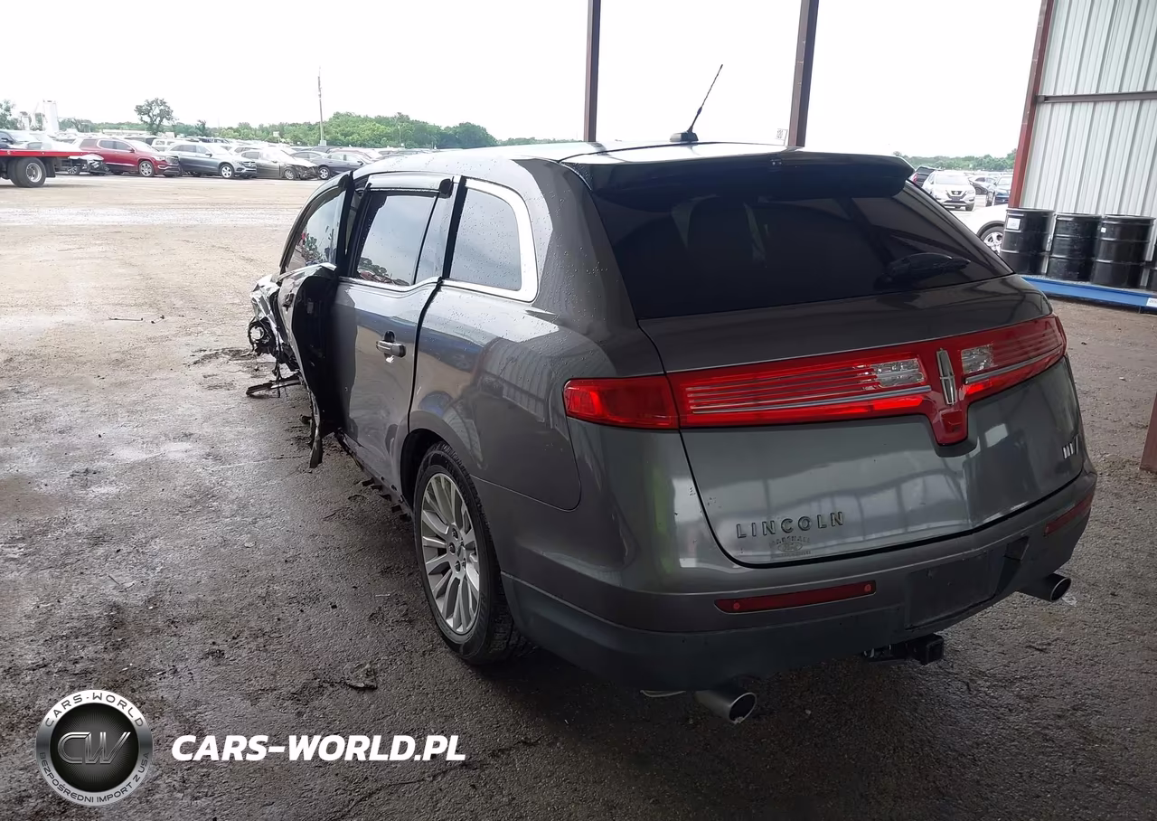 2010 Lincoln Mkt VIN:2LMHJ5FR7ABJ15083 - 3