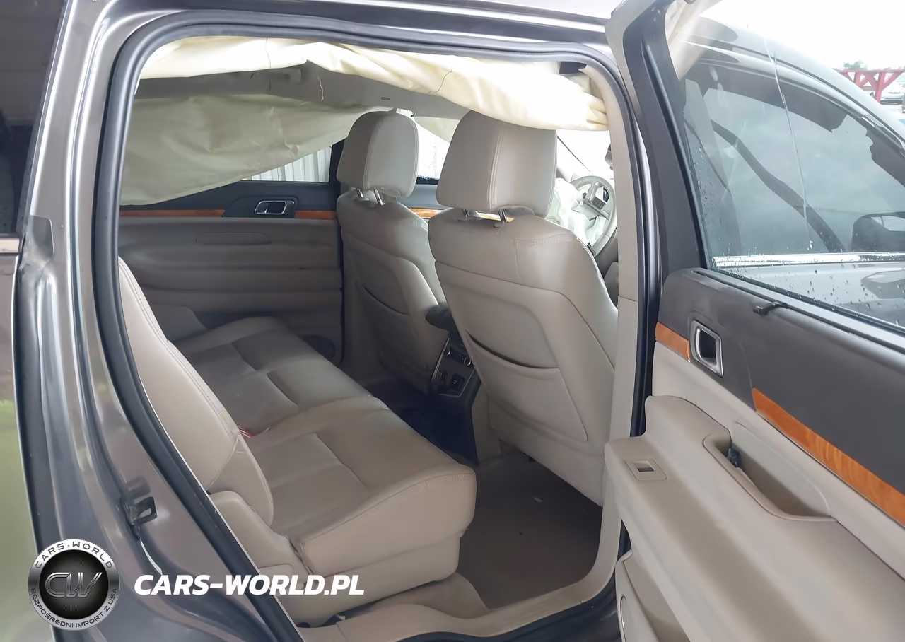 2010 Lincoln Mkt VIN:2LMHJ5FR7ABJ15083 - 8