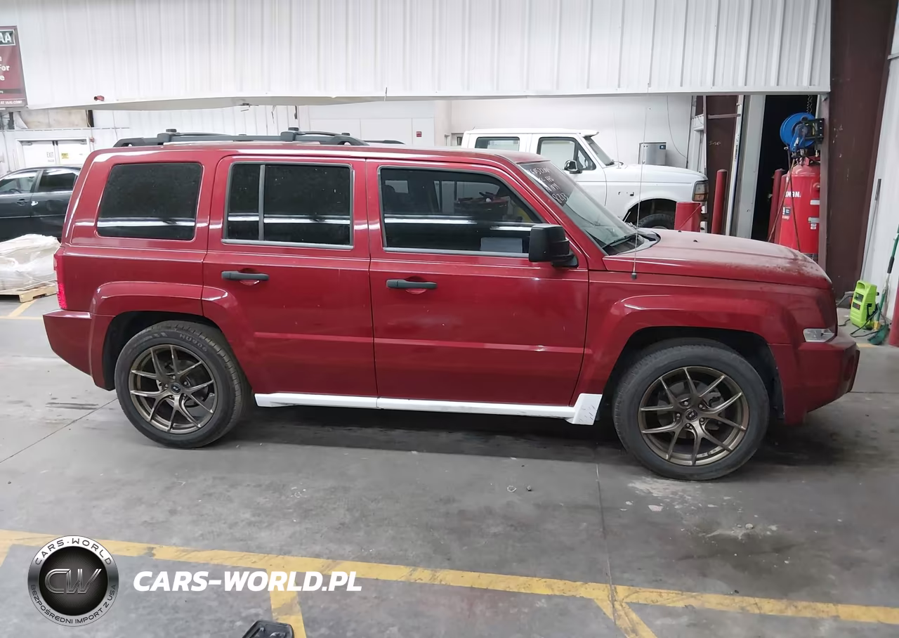 2009 Jeep Patriot Sport VIN:1J8FF28B19D118213 - 14