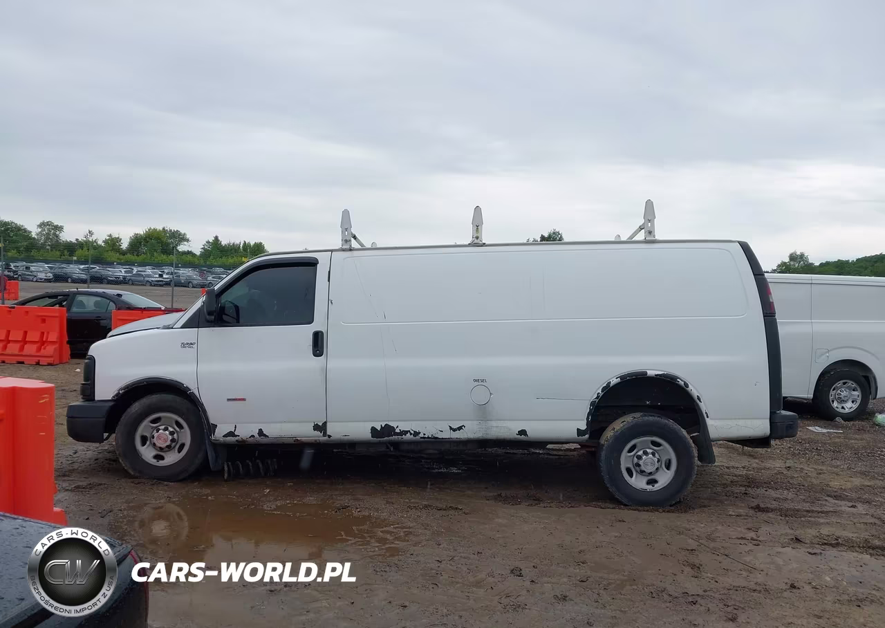 2012 Chevrolet Express 3500 Diesel VIN:1GCZGUCL4C1129146 - 14