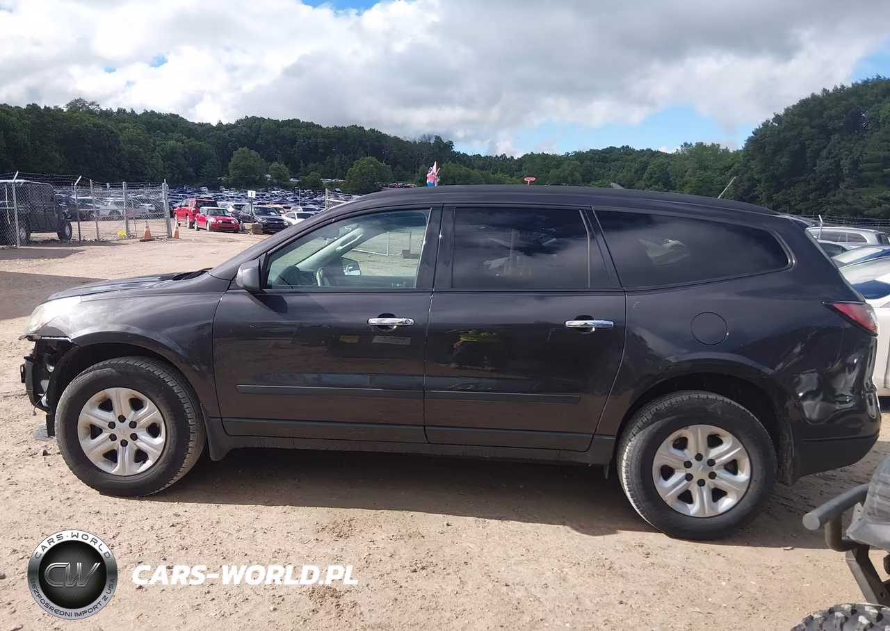 2017 Chevrolet Traverse Ls VIN:1GNKRFED0HJ207563 - 15