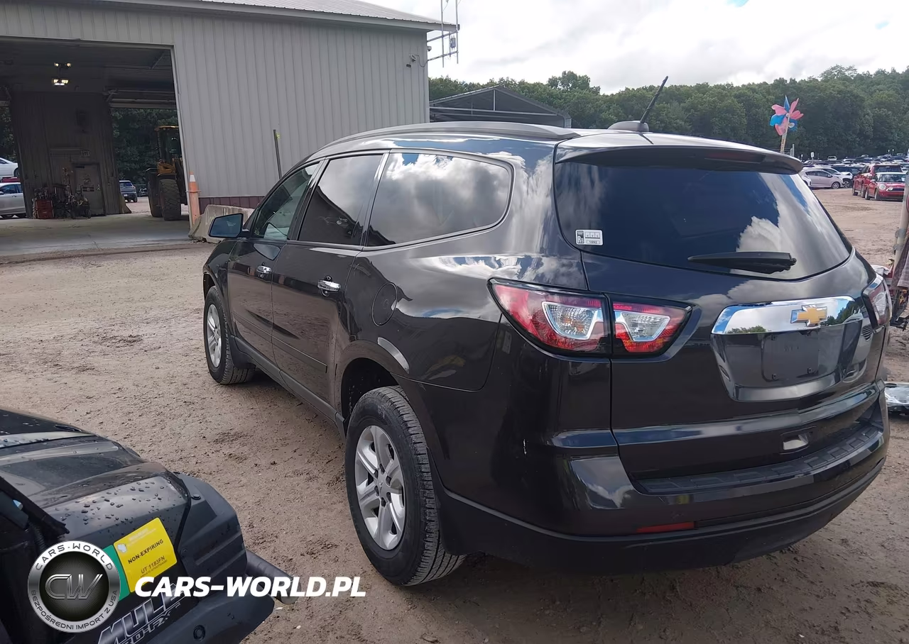 2017 Chevrolet Traverse Ls VIN:1GNKRFED0HJ207563 - 3
