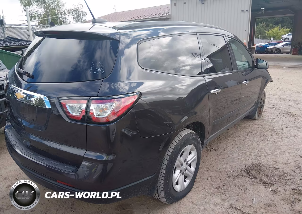 2017 Chevrolet Traverse Ls VIN:1GNKRFED0HJ207563 - 4
