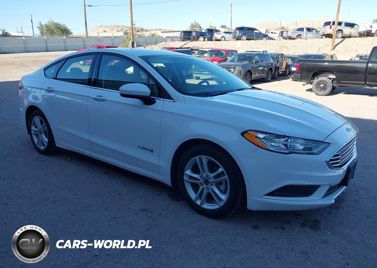 2018 Ford Fusion Hybrid S – zdjęcie 1 z 17