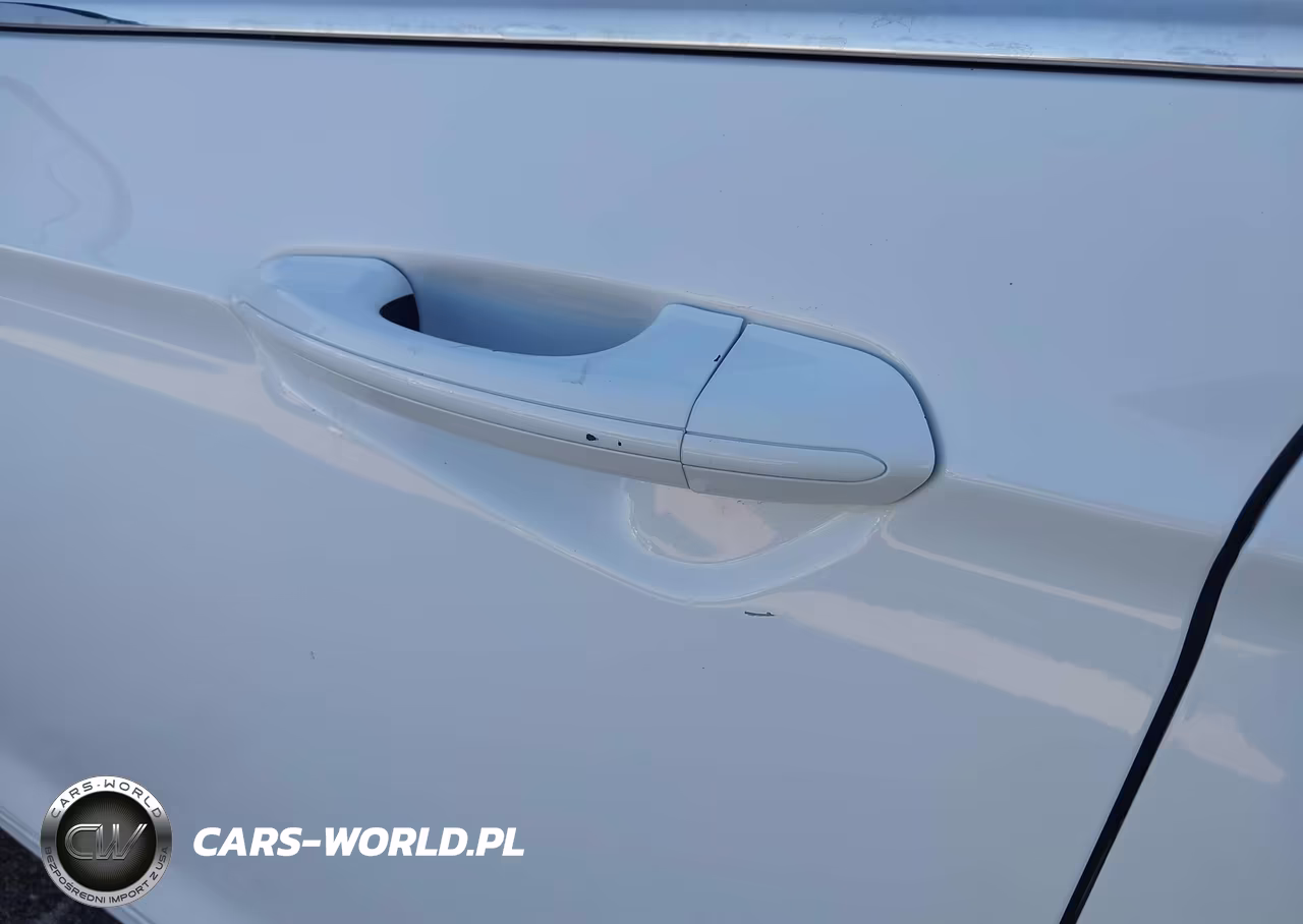 2018 Ford Fusion Hybrid S VIN:3FA6P0UU7JR243475 - 12