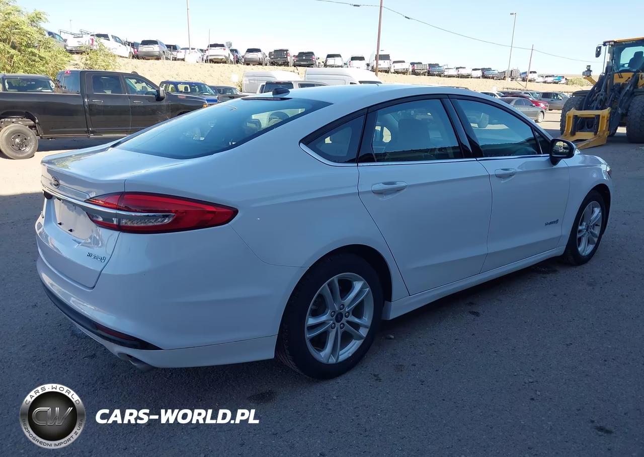 2018 Ford Fusion Hybrid S VIN:3FA6P0UU7JR243475 - 4