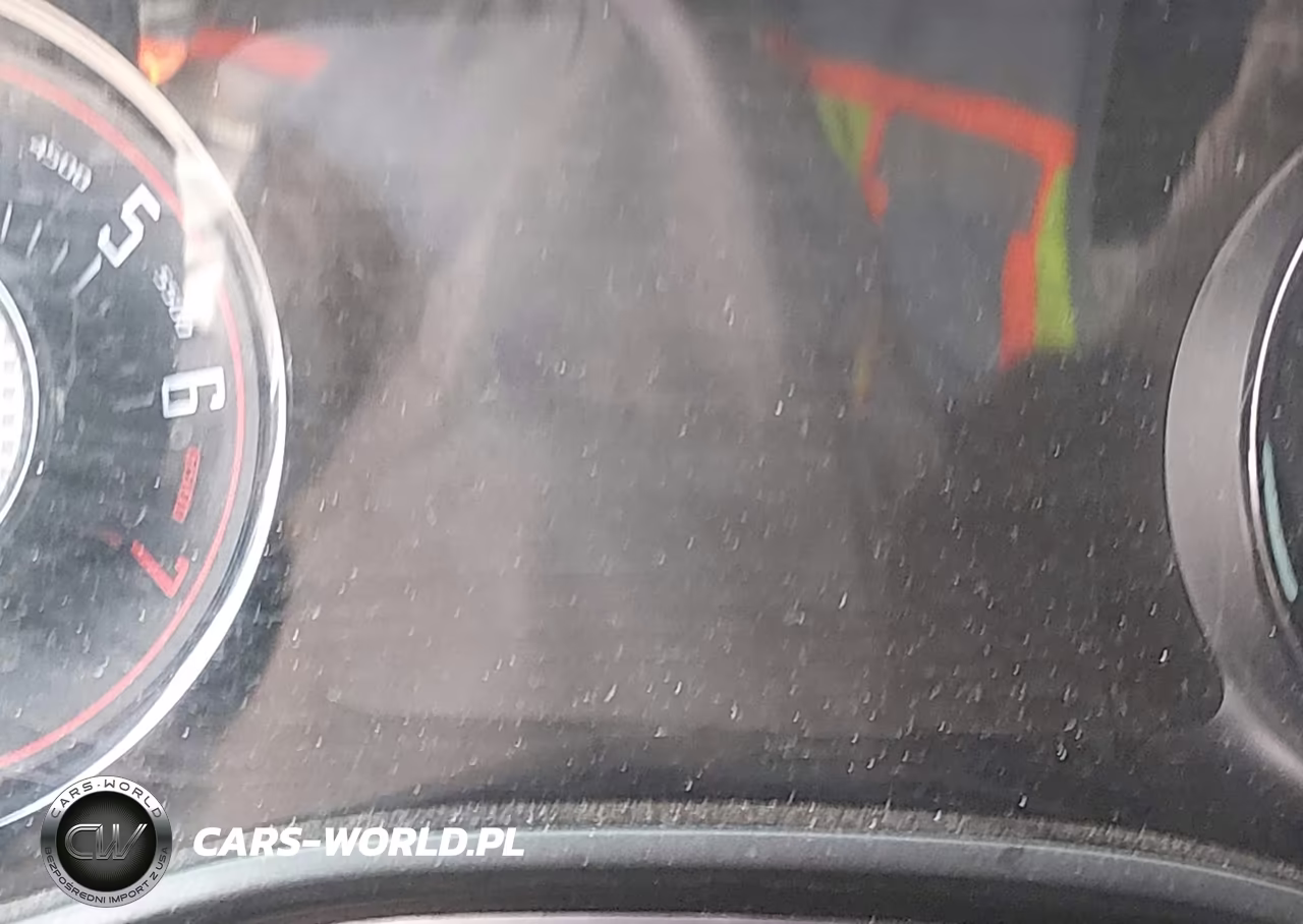 2018 Dodge Challenger Sxt Plus VIN:2C3CDZAG2JH142188 - 14