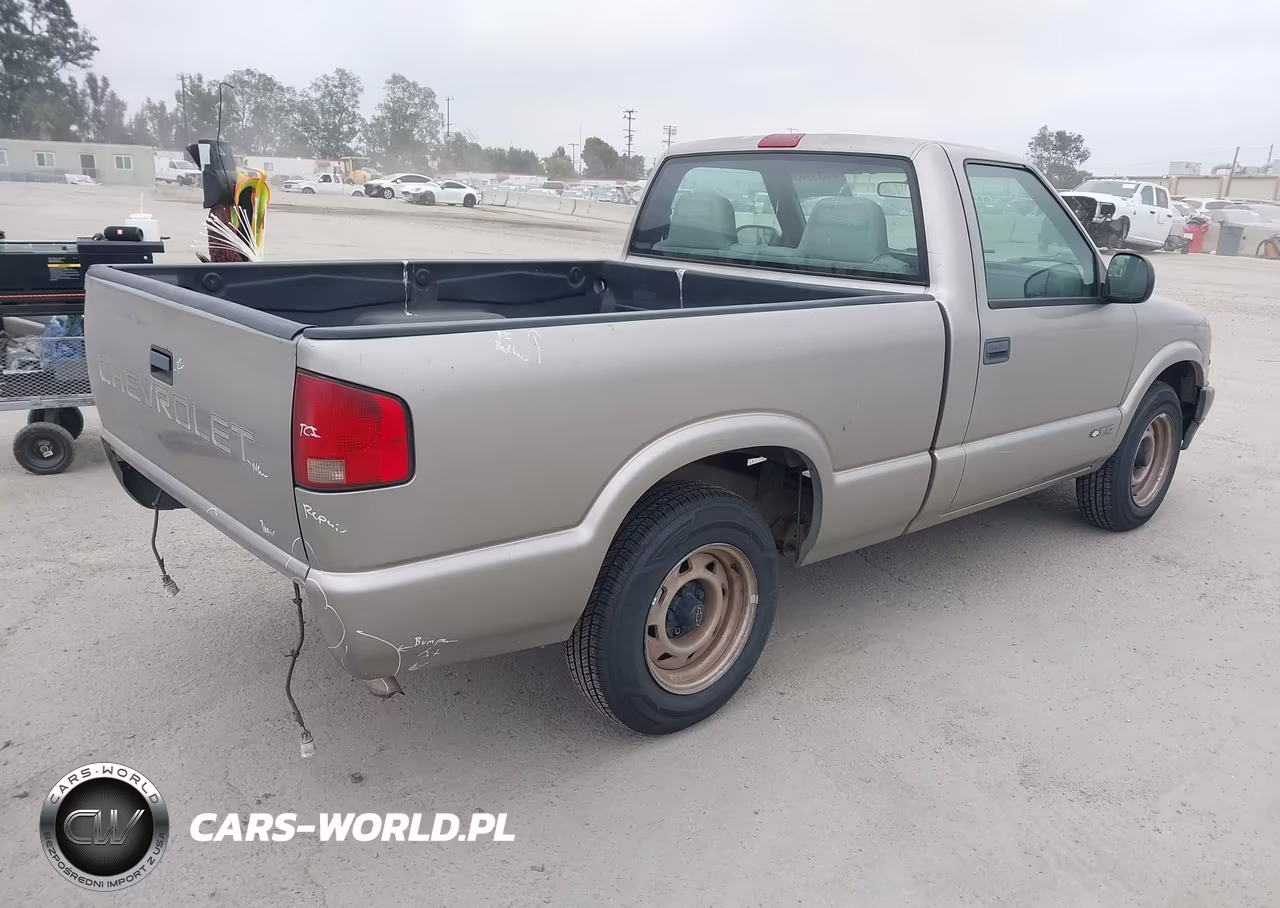 1998 Chevrolet S-10 Fleetside VIN:1GCCS1445WK183323 - 4