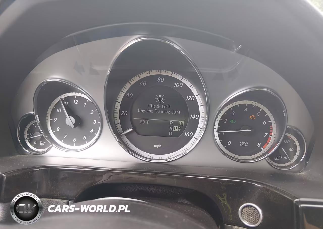 2010 Mercedes-Benz E 350 VIN:WDDHF5GB3AA032237 - 7
