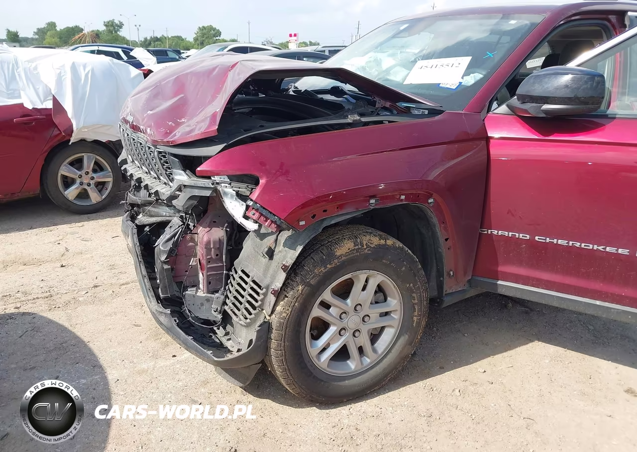 2023 Jeep Grand Cherokee Laredo 4X2 VIN:1C4RJGAG4PC648460 - 6