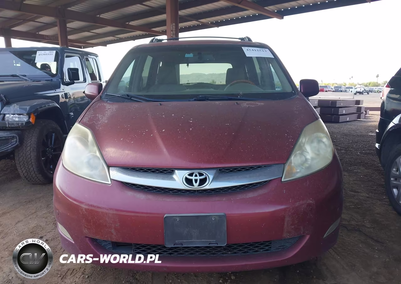 2010 Toyota Sienna Limited VIN:5TDYK4CC2AS313558 - 12