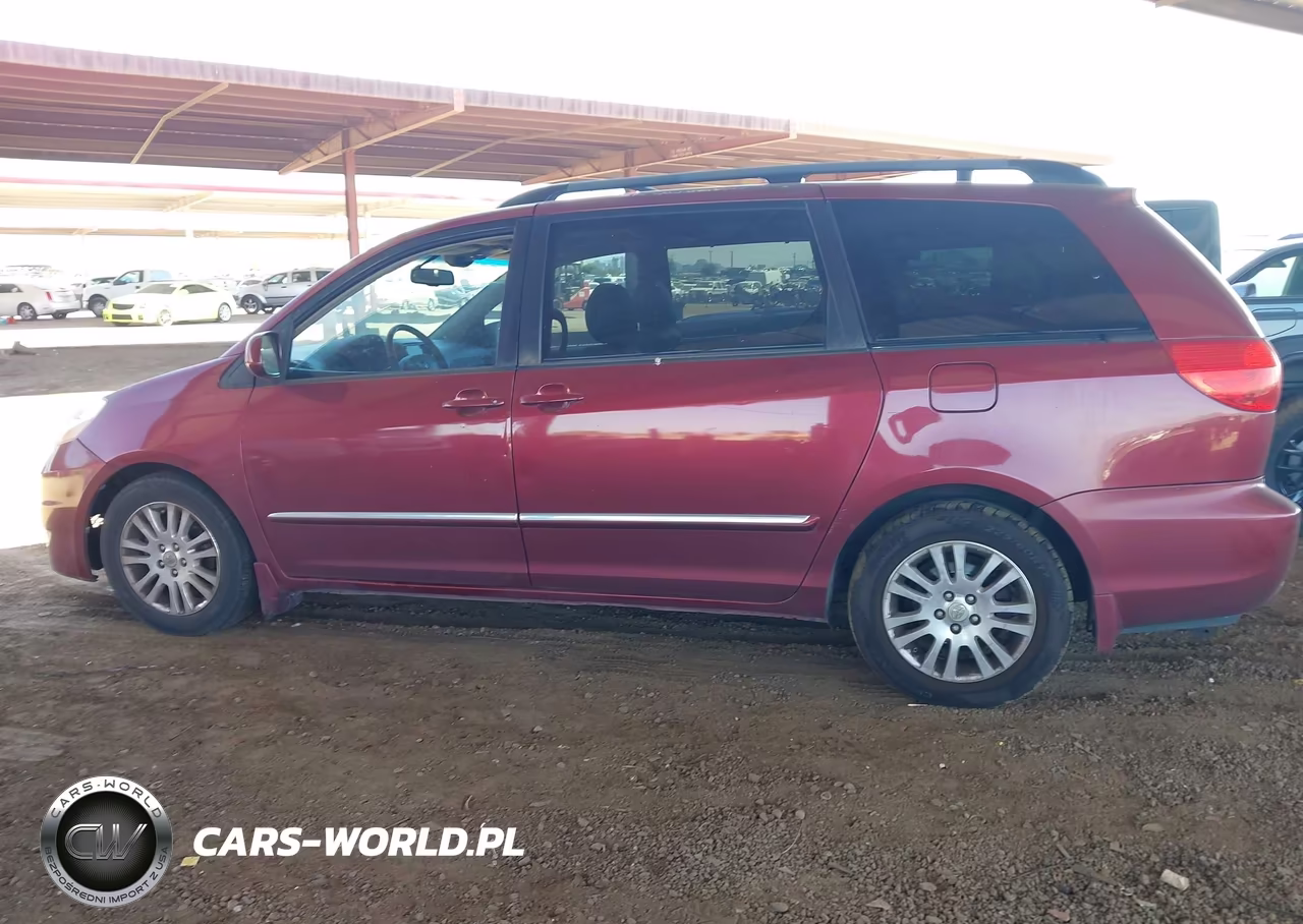 2010 Toyota Sienna Limited VIN:5TDYK4CC2AS313558 - 14