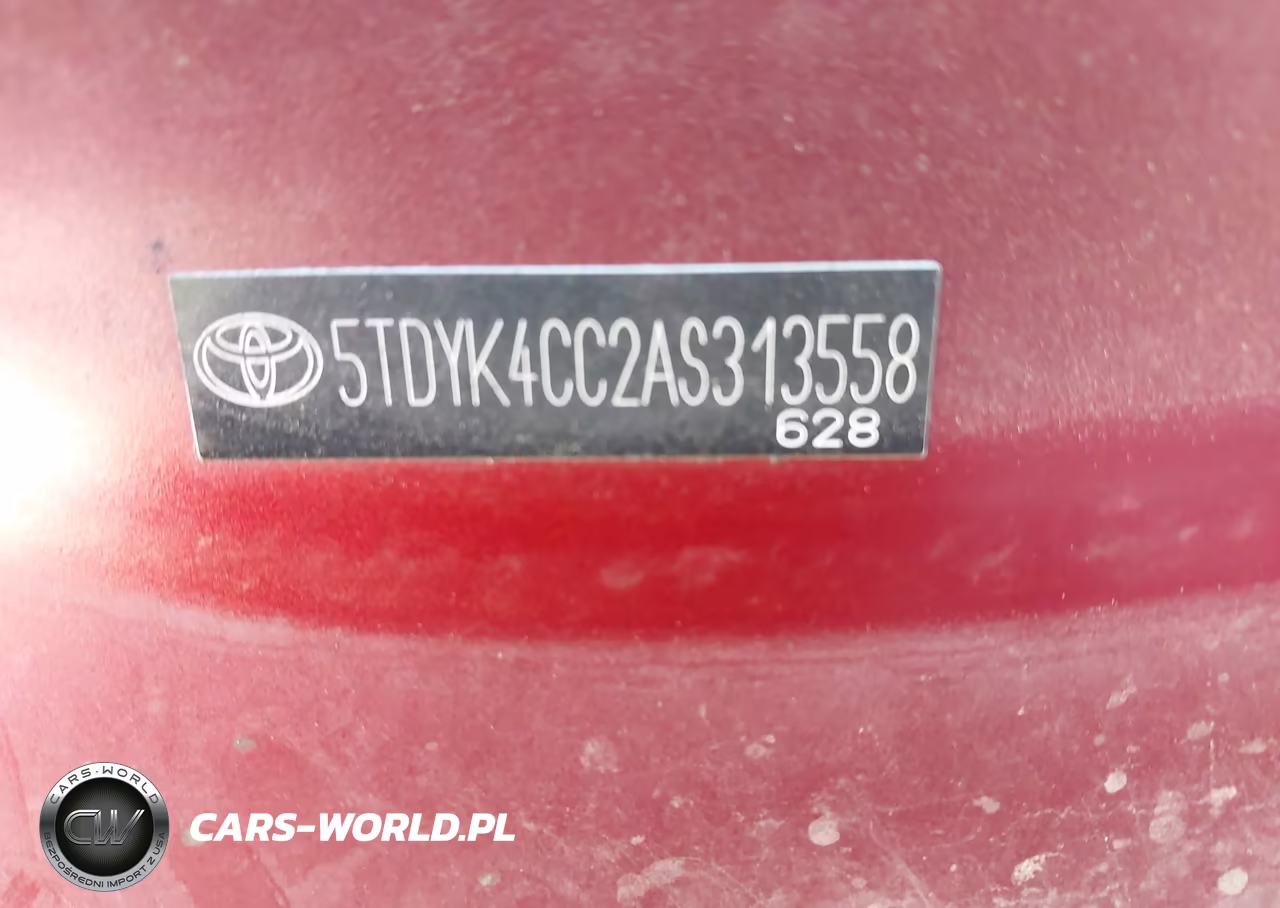 2010 Toyota Sienna Limited VIN:5TDYK4CC2AS313558 - 9