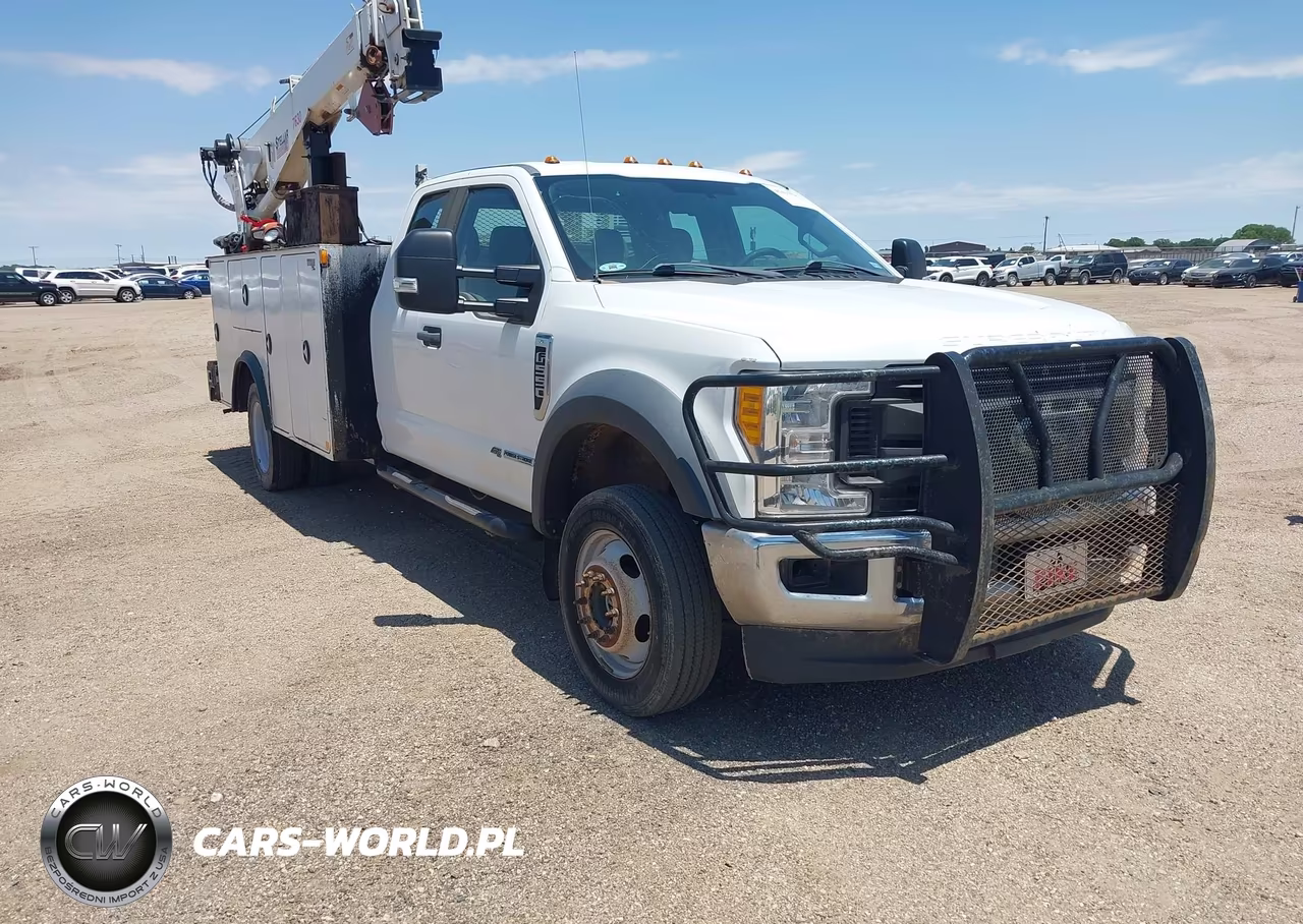 2017 Ford F-550 Chassis Lariat-Xl-Xlt