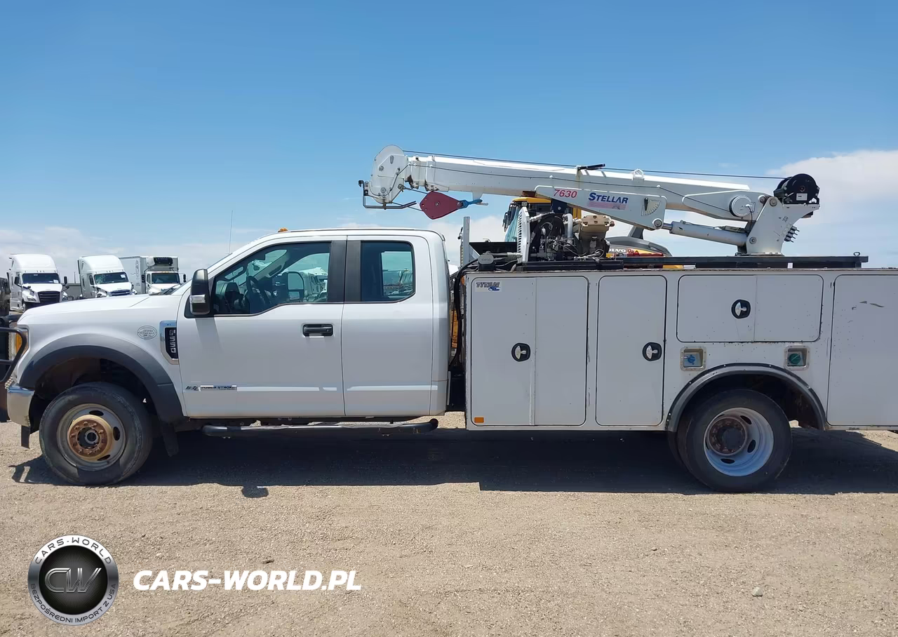 2017 Ford F-550 Chassis Lariat-Xl-Xlt VIN:1FD0X5HT1HEC90475 - 16