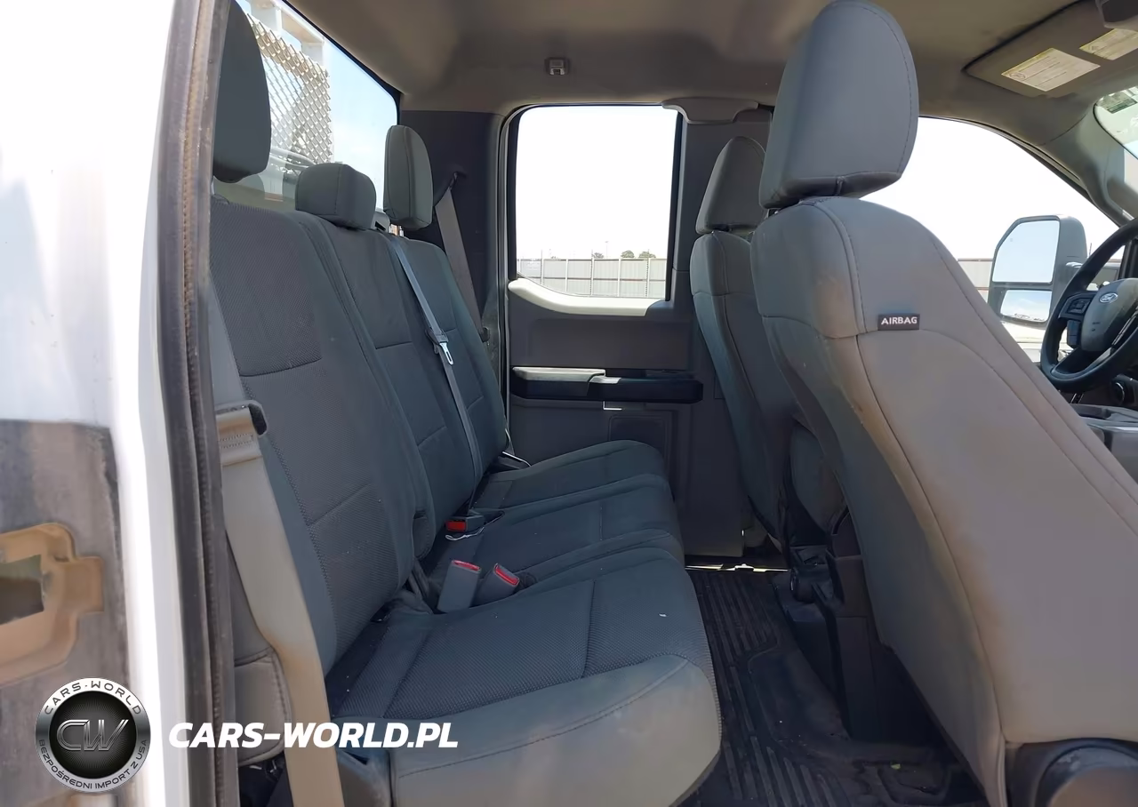 2017 Ford F-550 Chassis Lariat-Xl-Xlt VIN:1FD0X5HT1HEC90475 - 8