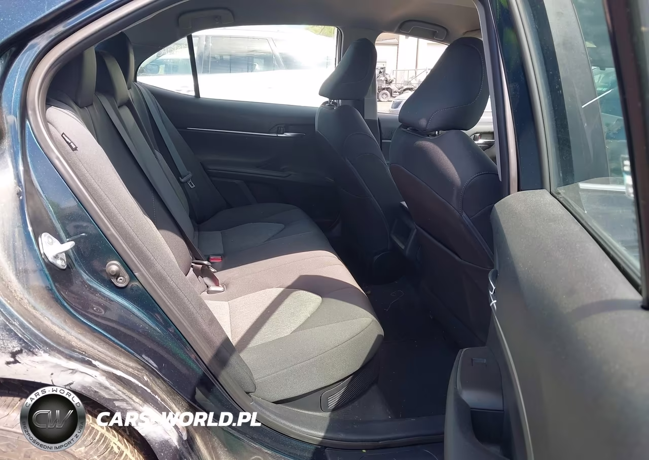 2021 Toyota Camry Le Hybrid VIN:4T1C31AK8MU023207 - 8