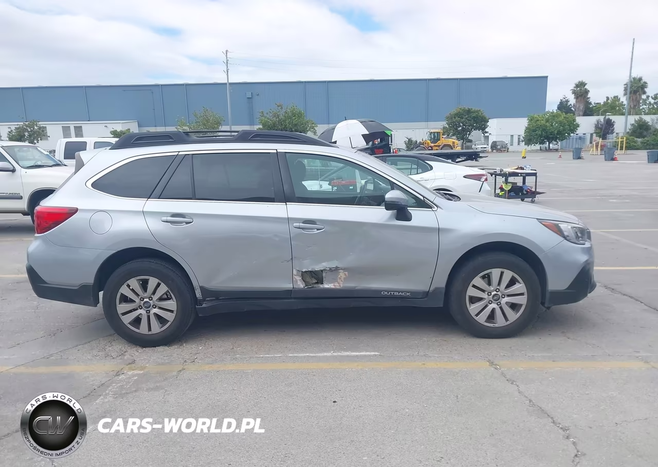 2019 Subaru Outback 2.5I Premium VIN:4S4BSAHCXK3288551 - 13