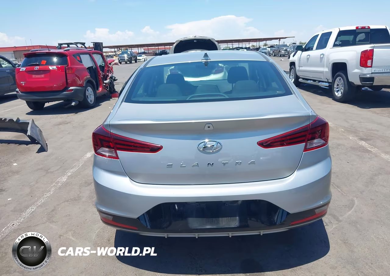 2020 Hyundai Elantra Sel VIN:5NPD84LF3LH573256 - 16