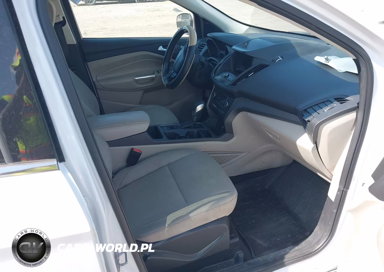 2019 Ford Escape Se VIN:1FMCU9GDXKUB31152 - 5