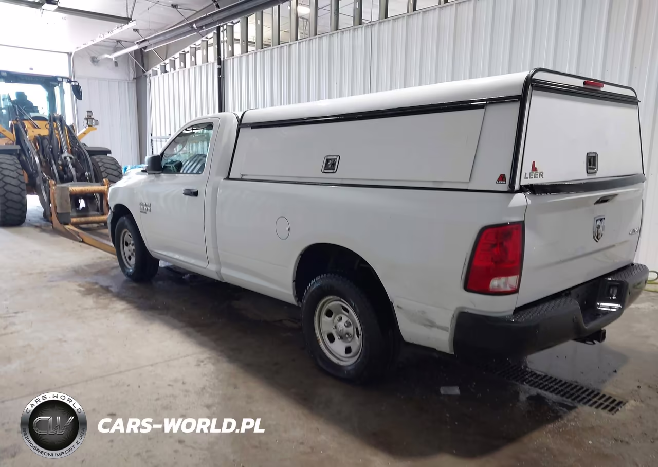 2020 Ram 1500 Classic Tradesman 4X4 8' Box VIN:3C6JR7DG7LG269999 - 14