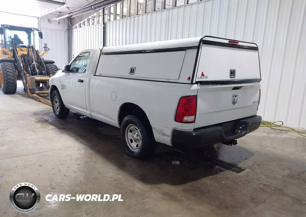 2020 Ram 1500 Classic Tradesman 4X4 8' Box VIN:3C6JR7DG7LG269999 - 3