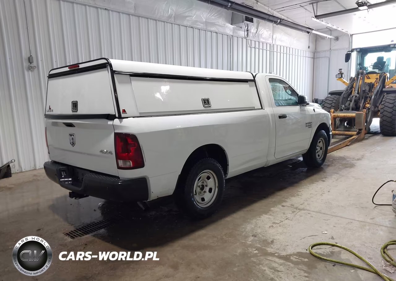 2020 Ram 1500 Classic Tradesman 4X4 8' Box VIN:3C6JR7DG7LG269999 - 4