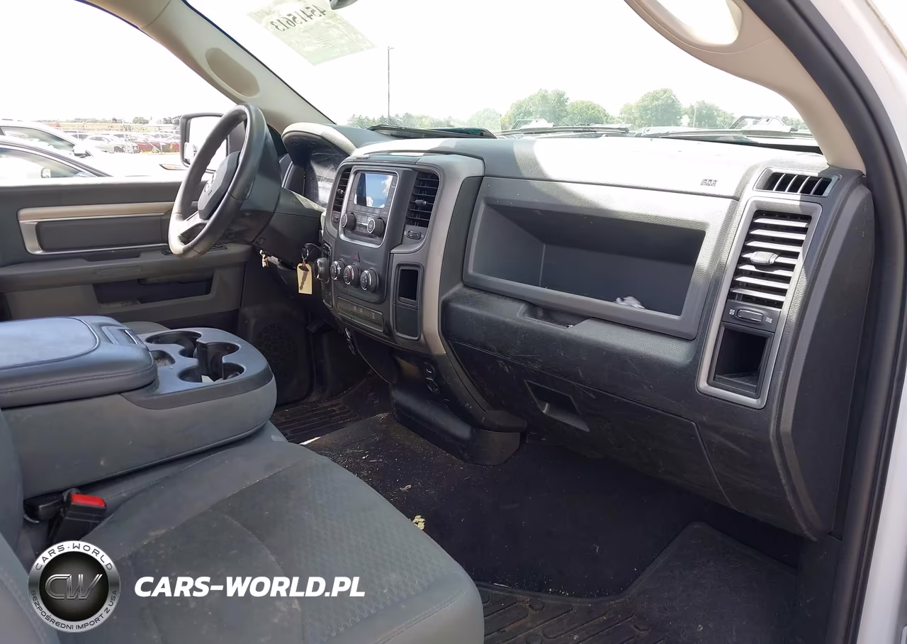 2020 Ram 1500 Classic Tradesman 4X4 8' Box VIN:3C6JR7DG7LG269999 - 5