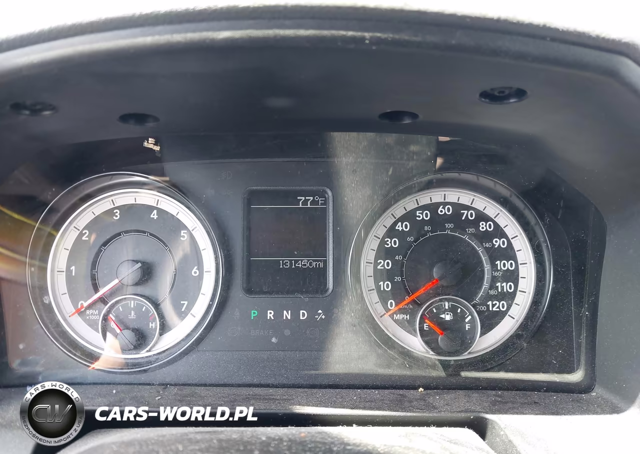 2020 Ram 1500 Classic Tradesman 4X4 8' Box VIN:3C6JR7DG7LG269999 - 7