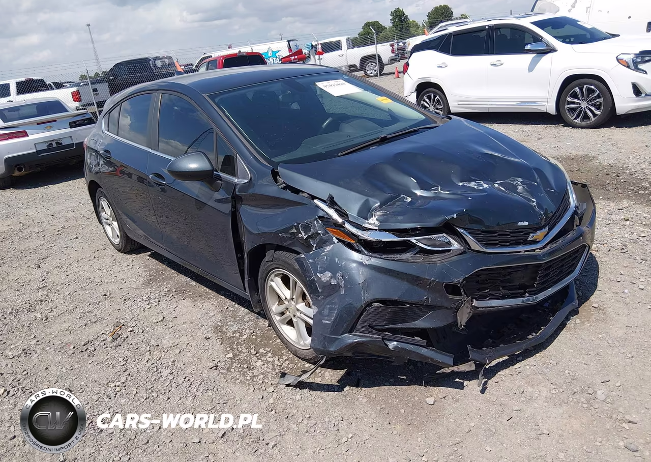 2018 Chevrolet Cruze Lt Auto – zdjęcie 1 z 16