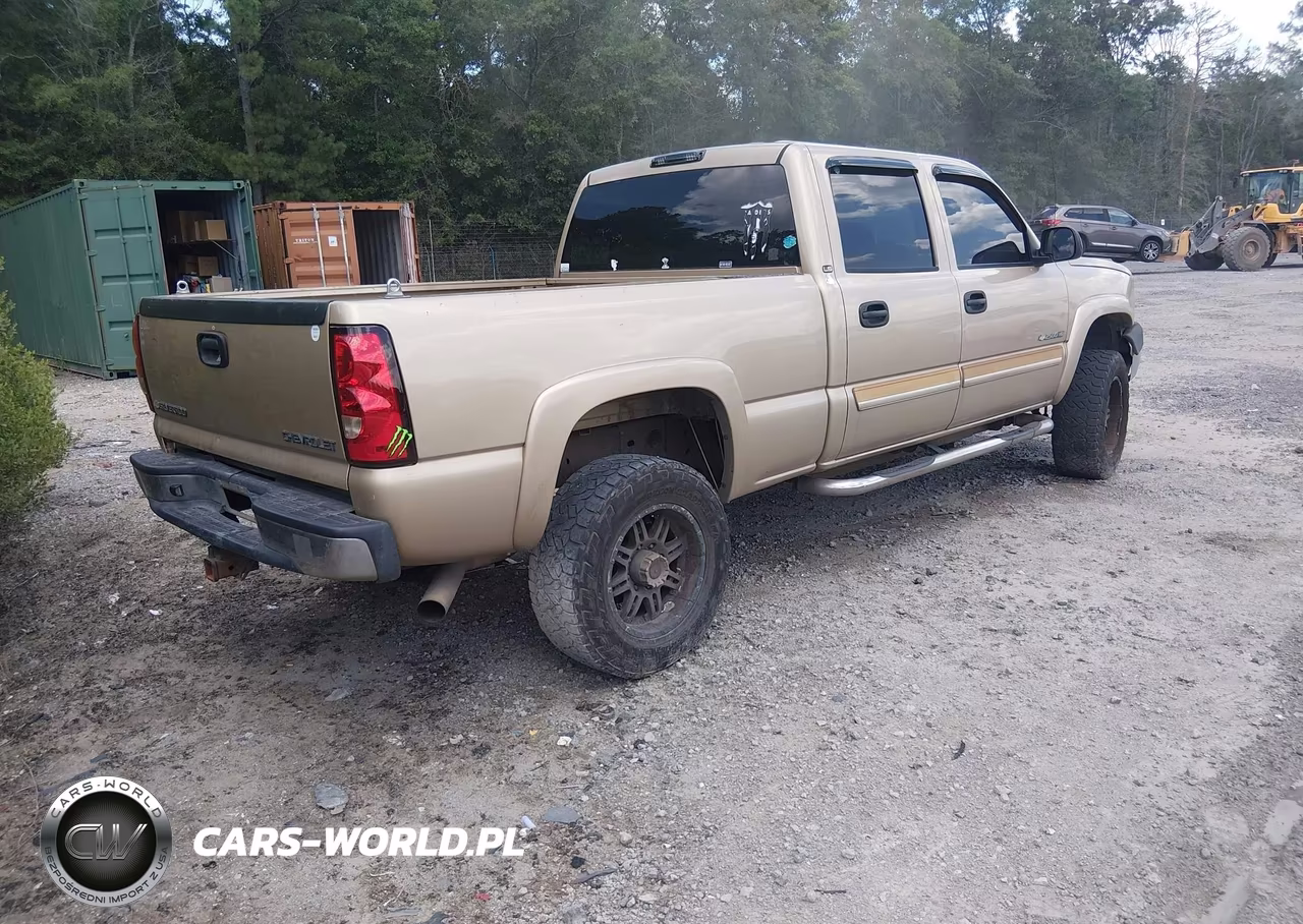 2005 Chevrolet Silverado 2500Hd Ls VIN:1GCHC23U25F808066 - 4