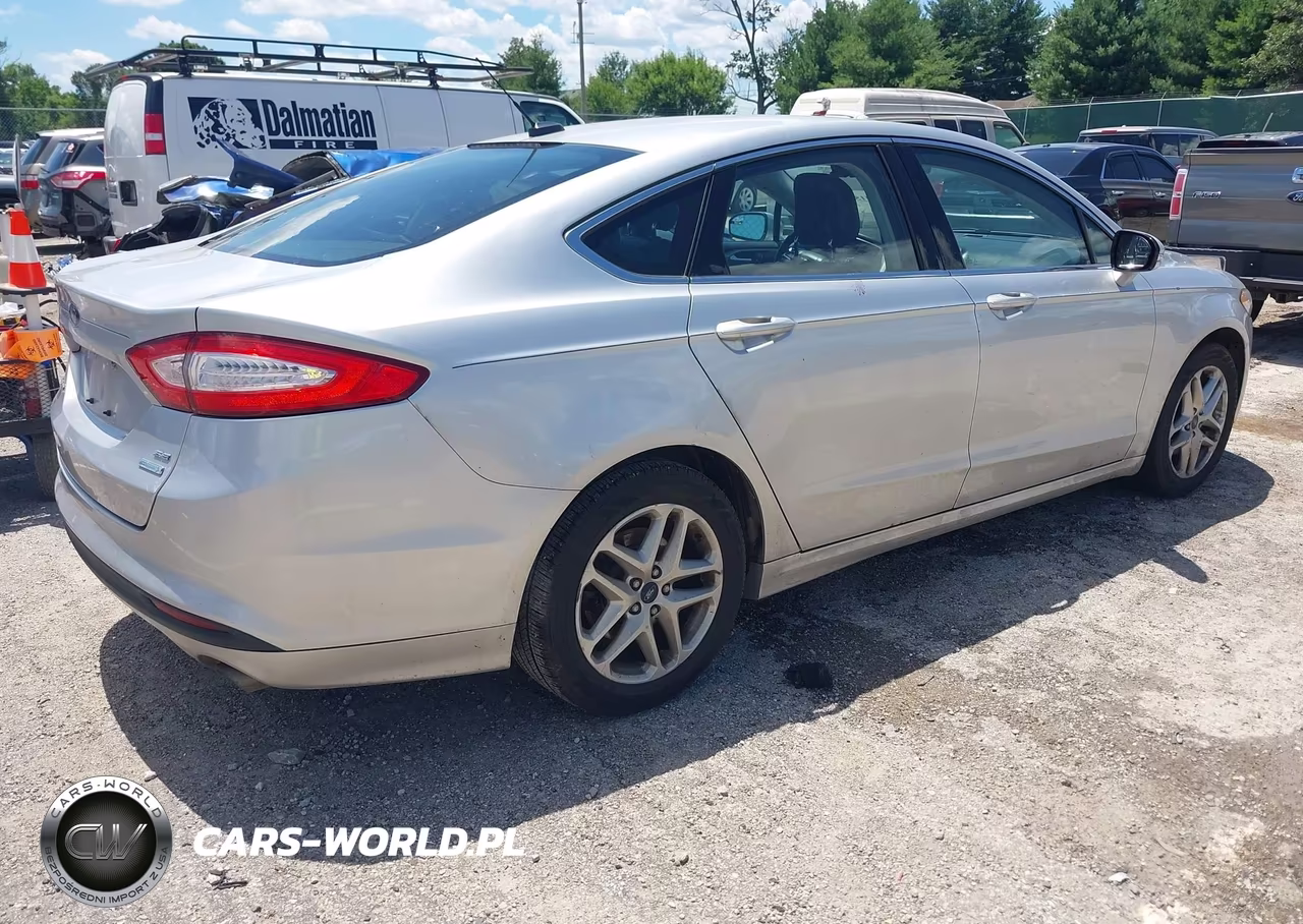2013 Ford Fusion Se VIN:3FA6P0HR4DR236042 - 4