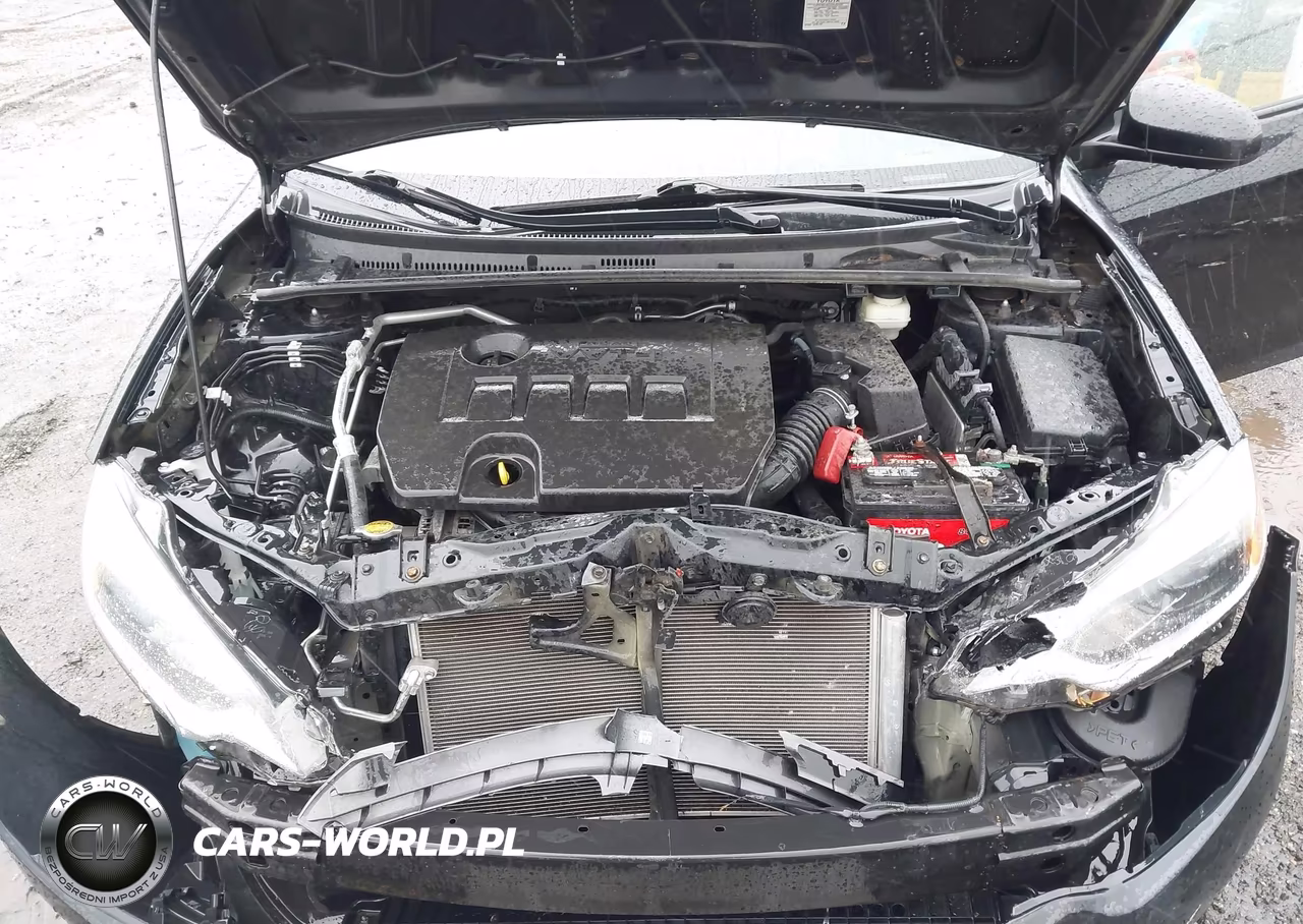2015 Toyota Corolla Le VIN:2T1BURHE2FC320596 - 10