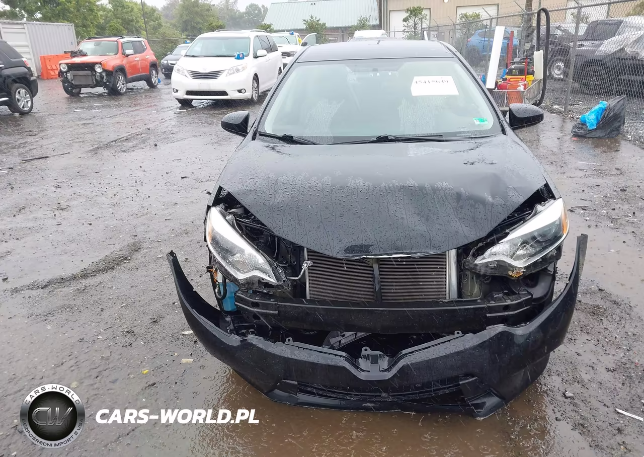 2015 Toyota Corolla Le VIN:2T1BURHE2FC320596 - 13