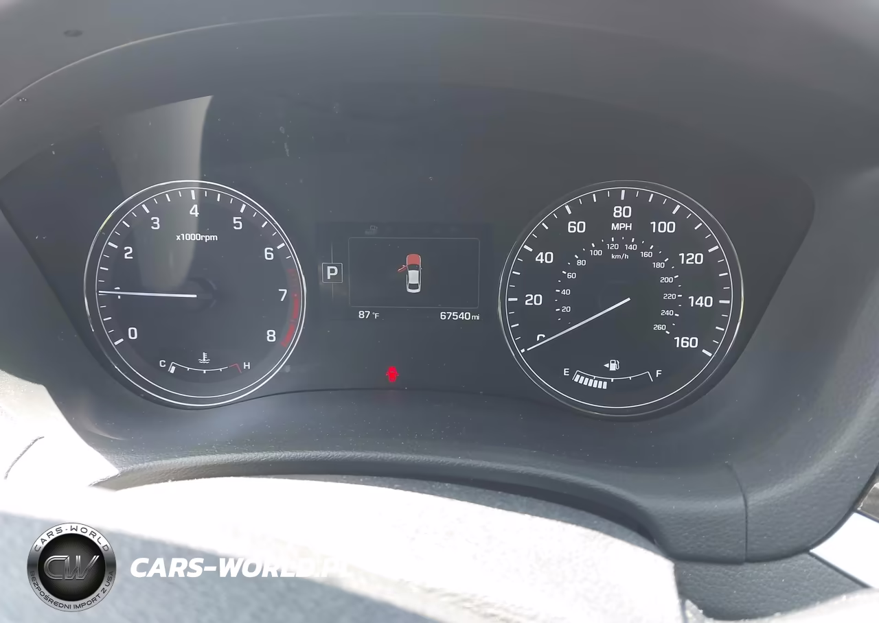2017 Genesis G80 3.8 VIN:KMHGN4JE3HU183797 - 7