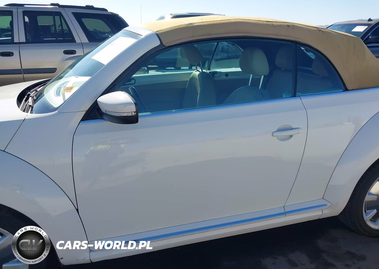 2013 Volkswagen Beetle 2.5L VIN:3VW5P7AT9DM824887 - 14