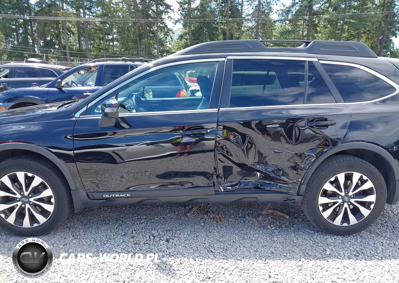 2015 Subaru Outback 3.6R Limited VIN:4S4BSENC4F3285081 - 14