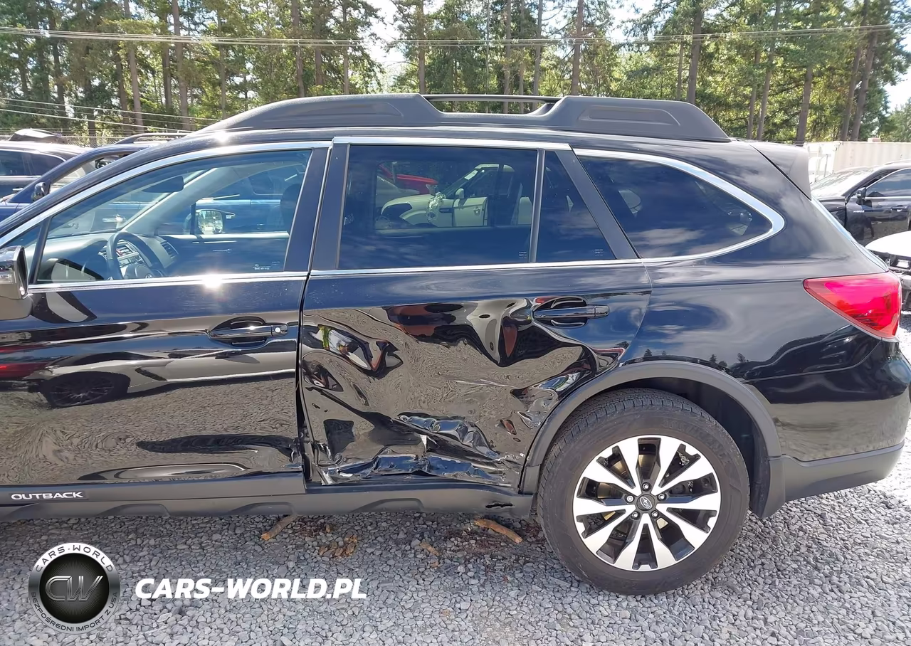 2015 Subaru Outback 3.6R Limited VIN:4S4BSENC4F3285081 - 6