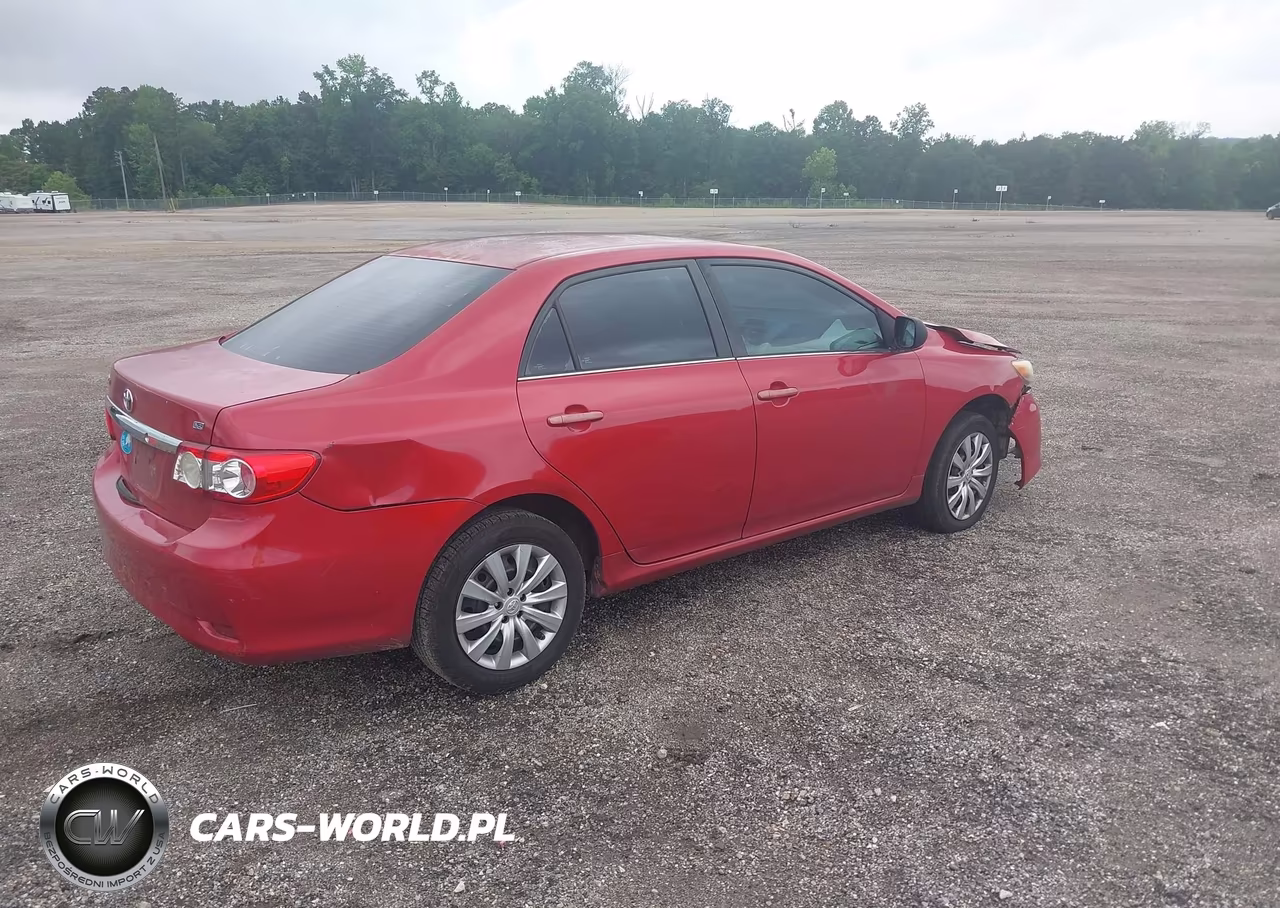 2013 Toyota Corolla Le VIN:5YFBU4EE2DP155475 - 4