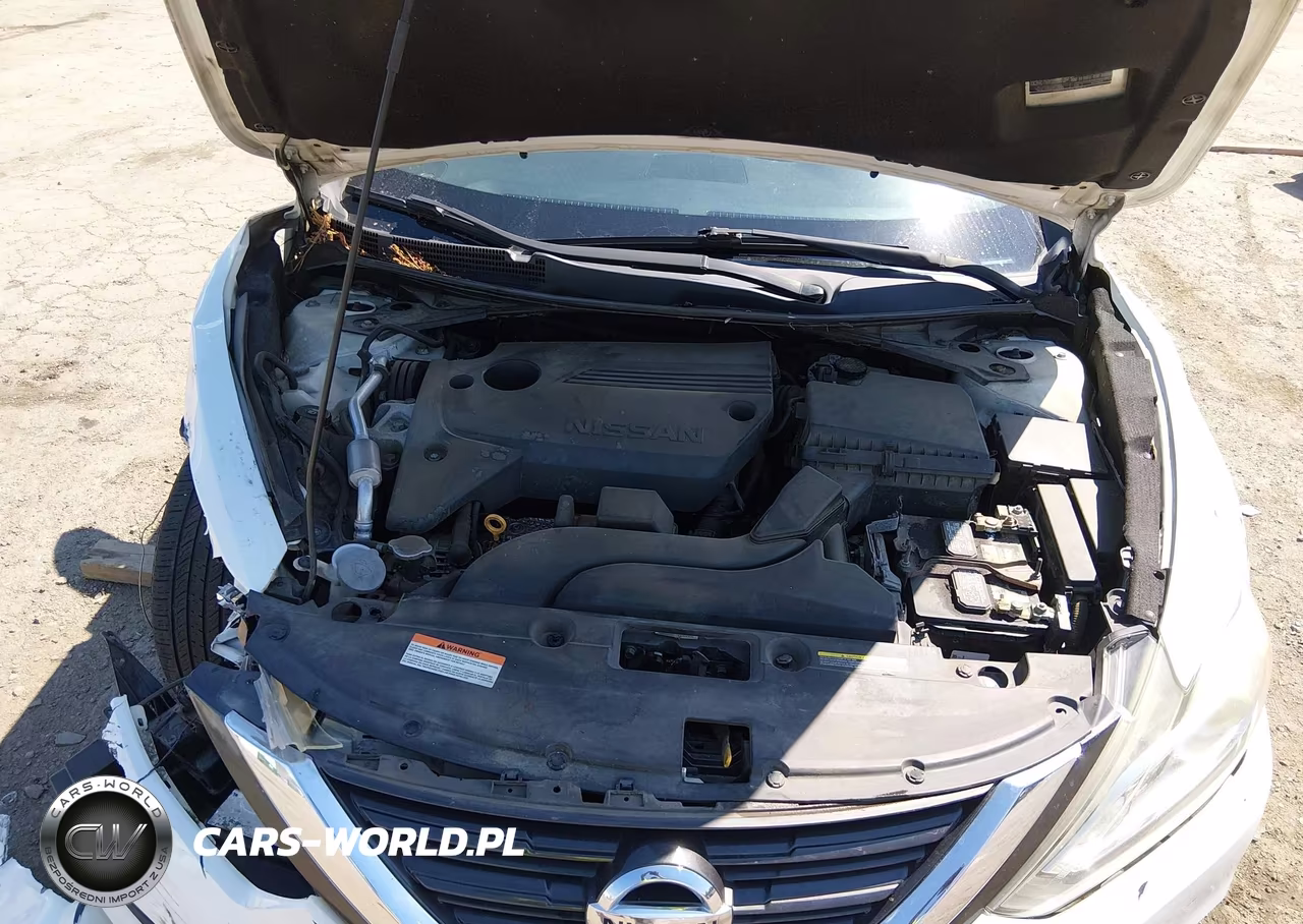 2017 Nissan Altima 2.5 S VIN:1N4AL3AP1HC137375 - 10