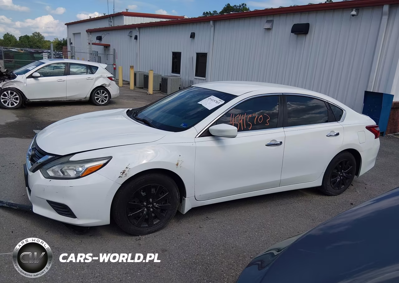 2017 Nissan Altima 2.5 S VIN:1N4AL3AP1HC137375 - 14