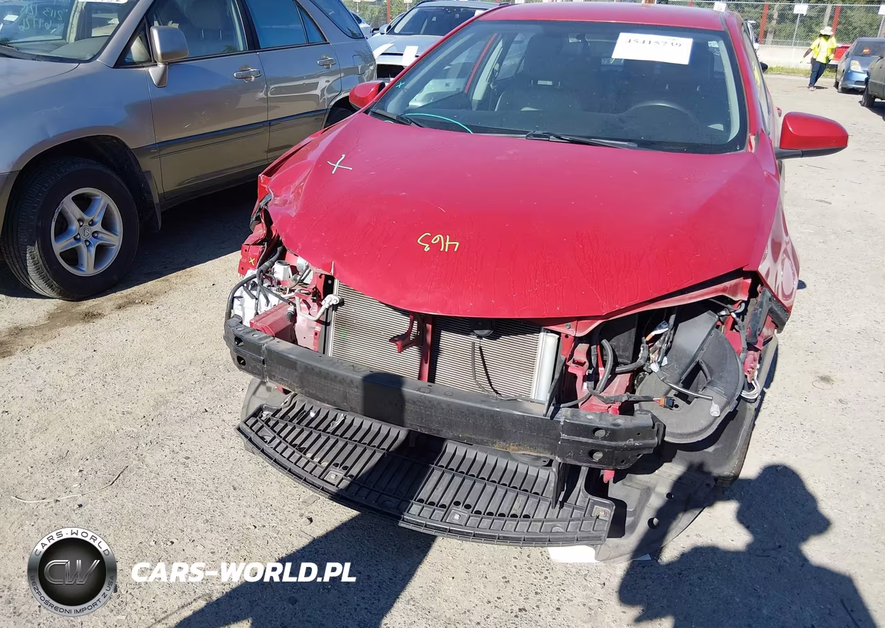 2016 Toyota Corolla Le VIN:2T1BURHE4GC641556 - 19