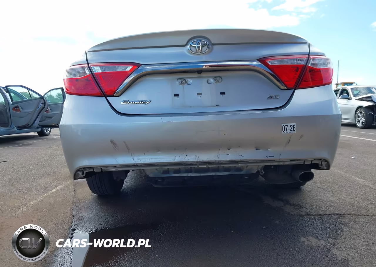 2015 Toyota Camry Se VIN:4T1BF1FK4FU076680 - 6