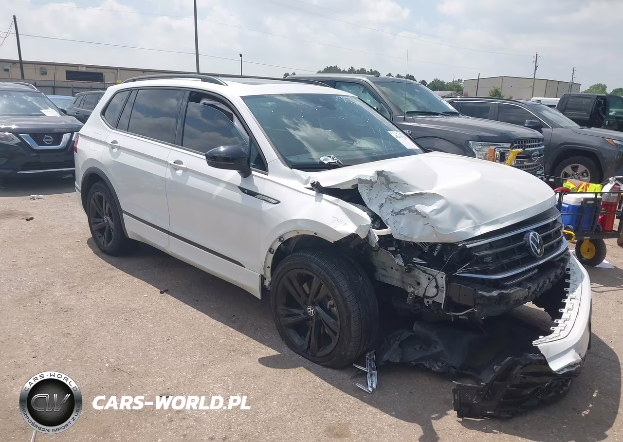 2023 Volkswagen Tiguan 2.0T Se R-Line Black – zdjęcie 1 z 15